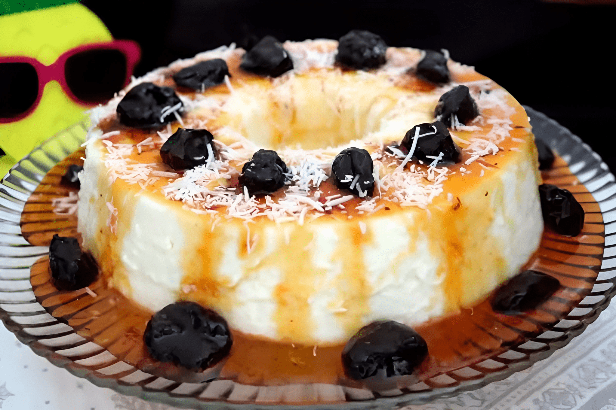 Receita de manjar de coco com calda de ameixa fácil e mega delicioso ...