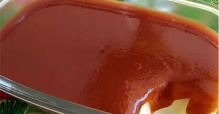 Mousse de queijo minas com goiabada: a sobremesa Romeu e Julieta em versão de travessa