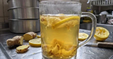 Chá de gengibre com limão fácil: receita rápida e reconfortante