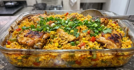 Galinhada mineira: receita fácil, saborosa e tradicional