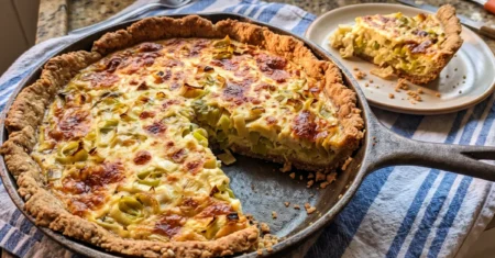 Quiche de alho-poró com massa integral – Receita fácil e saudável