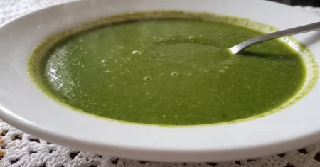 Sopa Verde Detox: Receita Leve, Fácil e Nutritiva